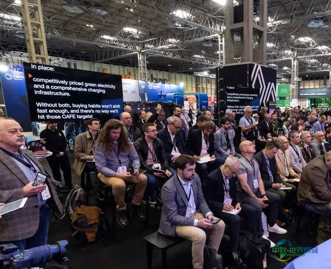 2026年英国伯明翰国际商用车及配件展览会：梅赛德斯-奔驰助力电动卡车转型