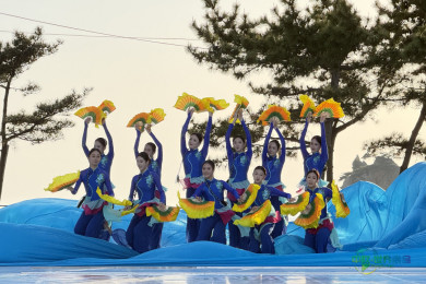 跨越山海传递中华文化，四川高校艺术团在韩国亮相