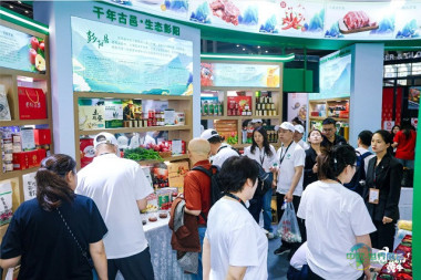 跨越山海传递友谊 共赴清凉共谋发展 固原市农文旅宣传推介活动亮相深圳