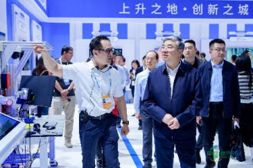 再度赴约科博盛会！上地街道携AI科创成果闪耀第28届科博会