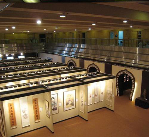 拍卖会活动现场